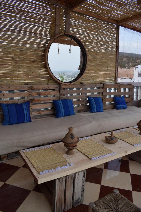 Отель Sunny Wave Taghazout Surf & Yoga Экстерьер фото