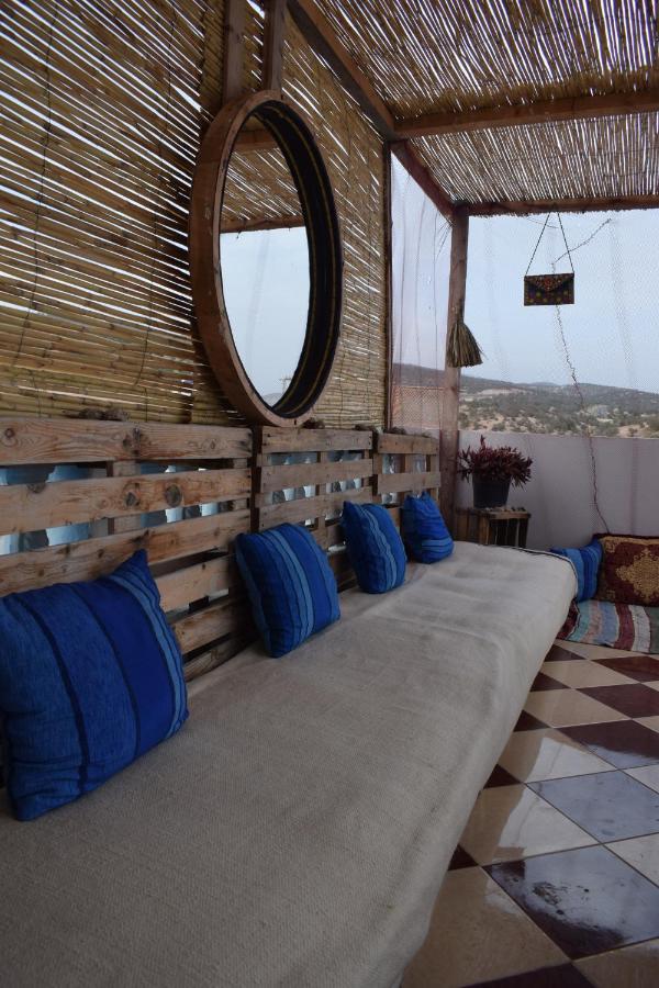 Отель Sunny Wave Taghazout Surf & Yoga Экстерьер фото