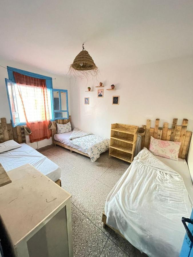Отель Sunny Wave Taghazout Surf & Yoga Экстерьер фото