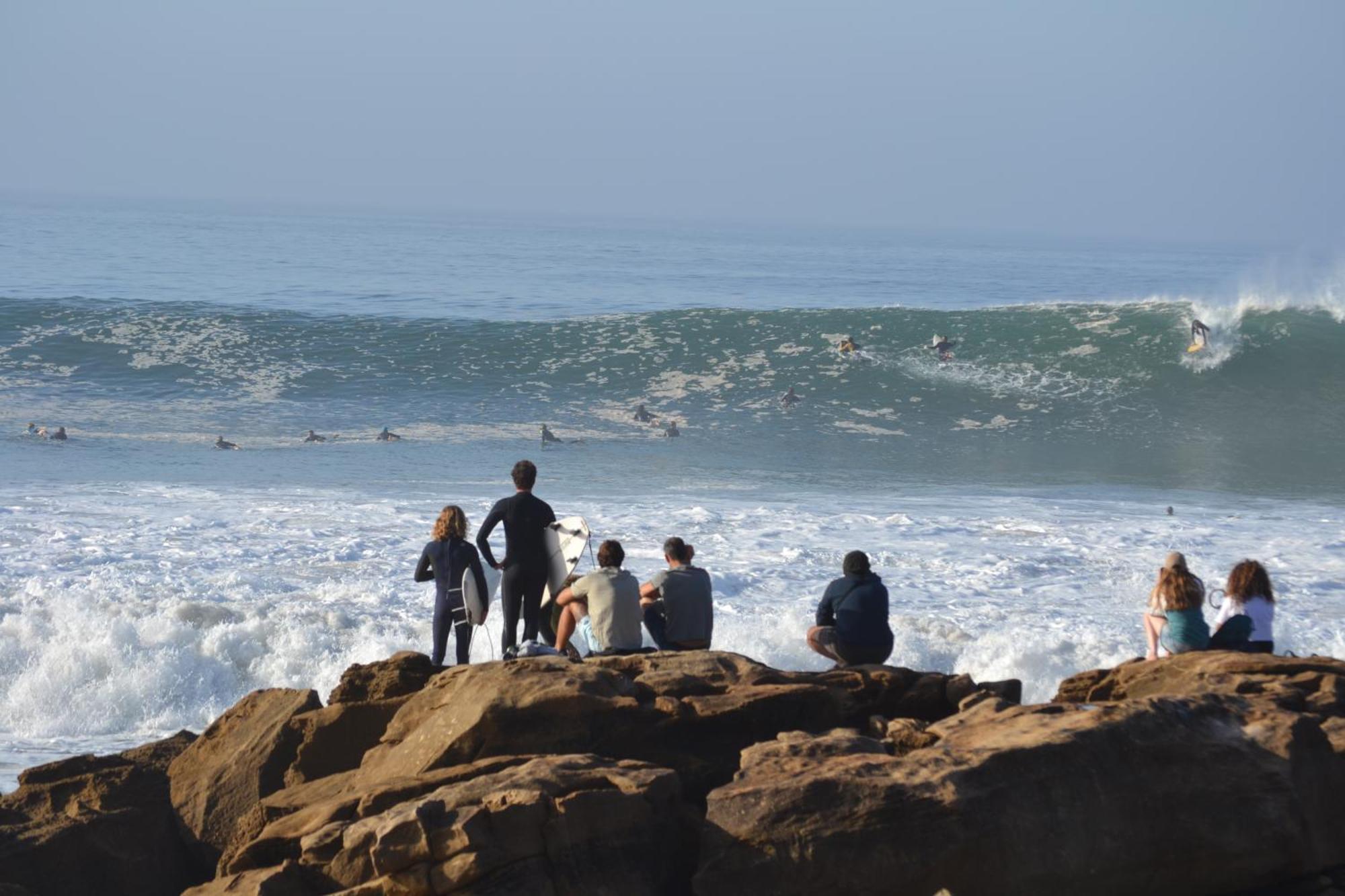 Отель Sunny Wave Taghazout Surf & Yoga Экстерьер фото